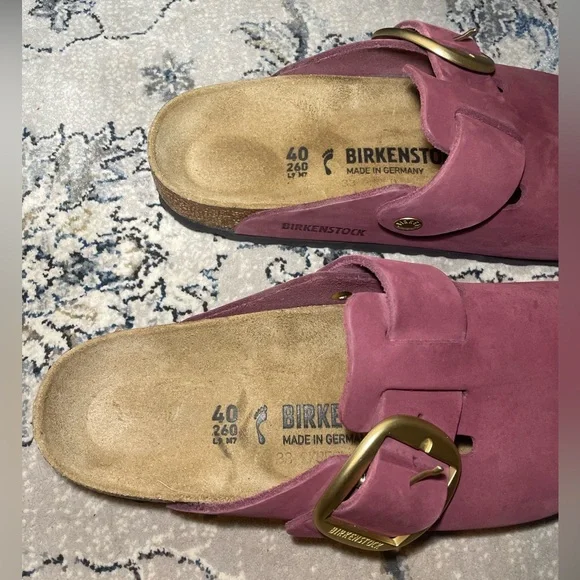 BIRKENSTOCK Boston Big Buckle Women's Clog in Berry Crush - Picture 10 of 12